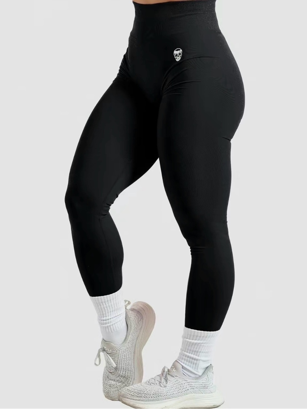 High-Waist Black Leggings with Subtle Skull Logo - Athletic Fit